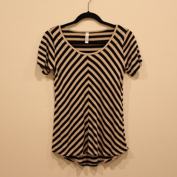 LuLaRoe Tops - LuLaRoe Tan and Black Diagonal Striped Top